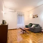 Braliu Apartment